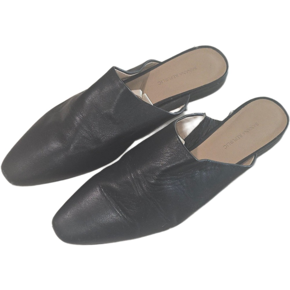 Banana Republic Black Leather Pointed Toe Mules Slides Low Heel Womens 8.5